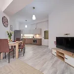 Dreams In La גולדן סנדס