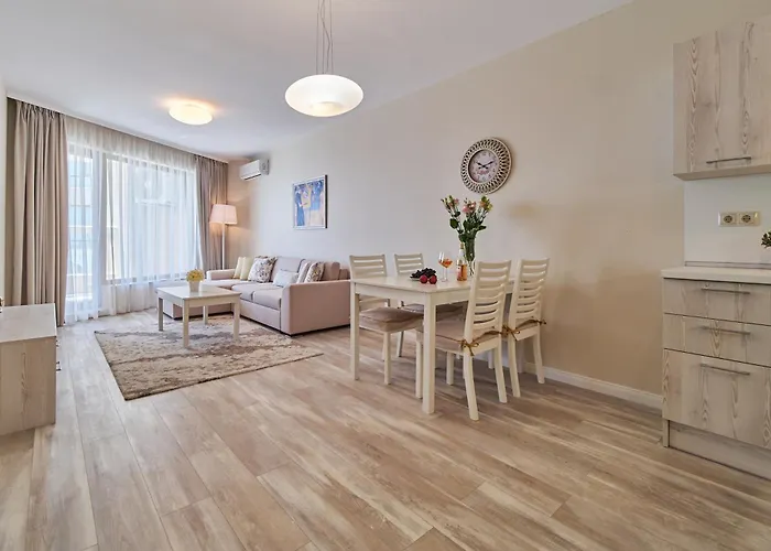 Dreams In La * Złote Piaski