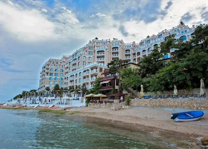 Dreams In La Apartment *